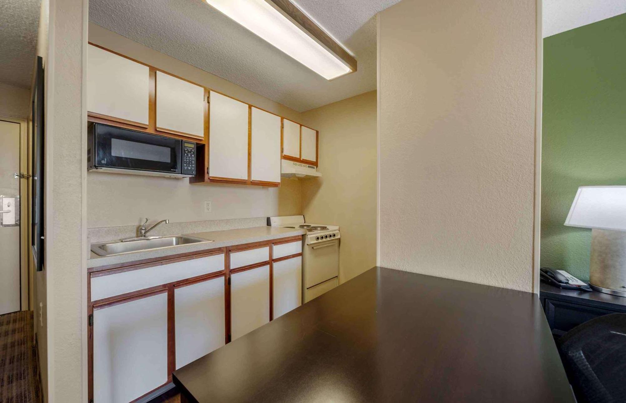 Extended Stay America Suites - Oklahoma City - Northwest Dış mekan fotoğraf